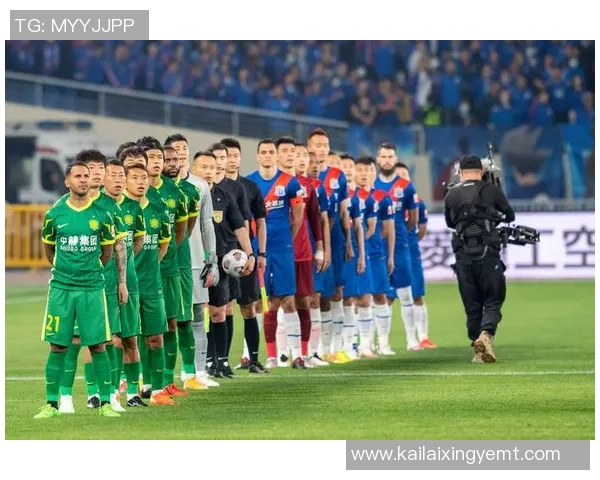 赛后分析:上海足球队与北京足球队的对抗节奏与战术解析 赛后分析:上海足球队与北京足球队的对抗节奏与战术解析