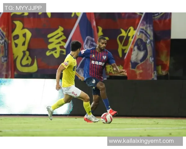 足球明星亲自评测啤酒口感与风味的精彩视频分享 足球明星亲自评测啤酒口感与风味的精彩视频分享